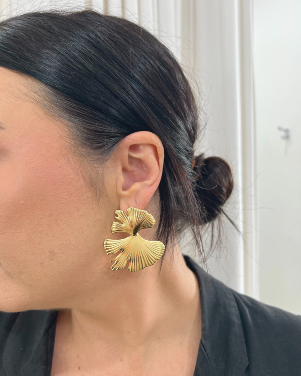 Muse Earrings - Gold