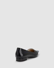 Beatrix Flat - Black