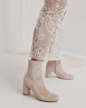 Divine Boot - Champagne Velvet