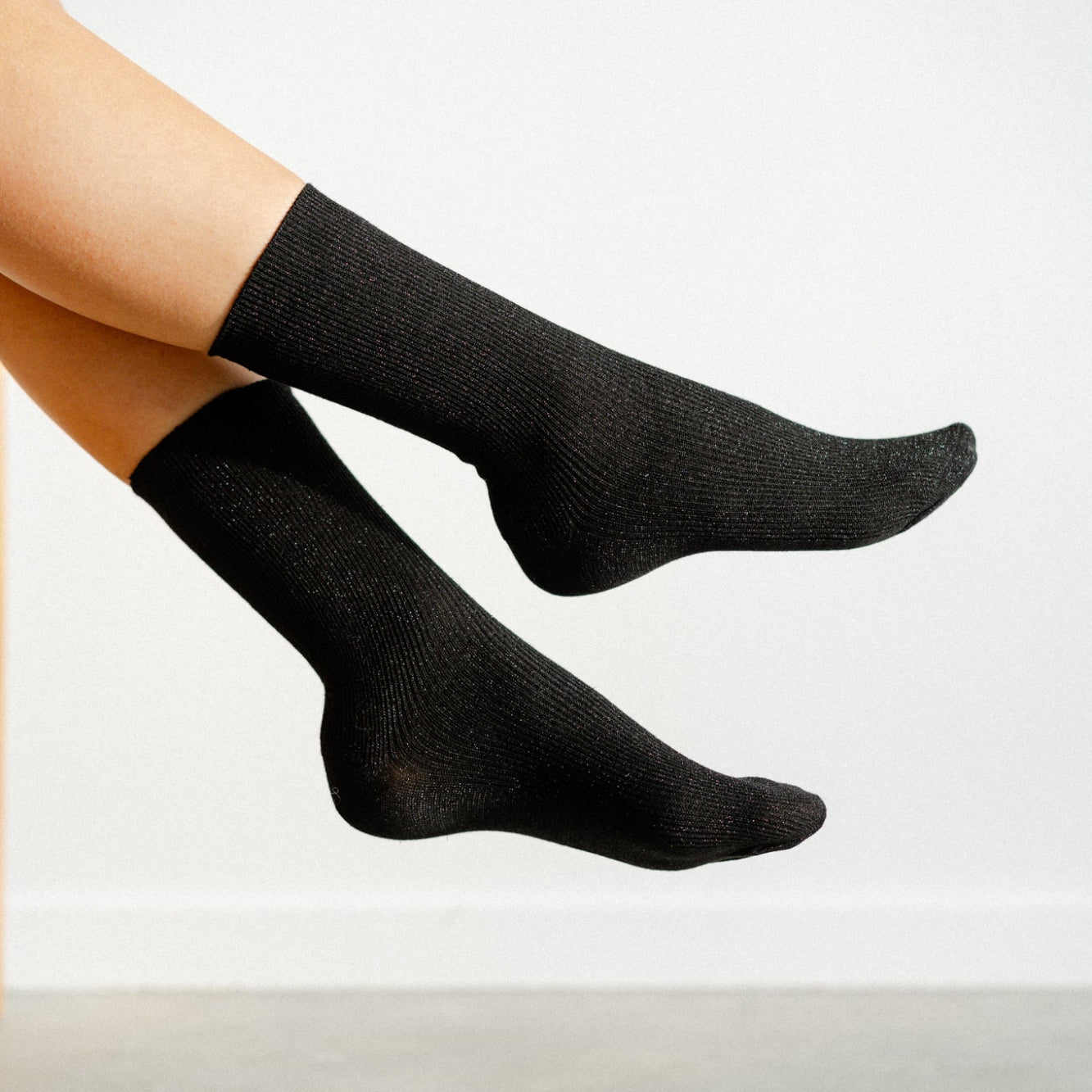 Cottonsocks_long_black_glitter_013.jpg