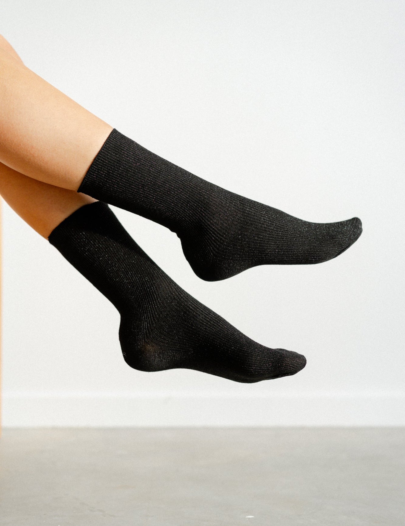 Cottonsocks_long_black_glitter_013.jpg