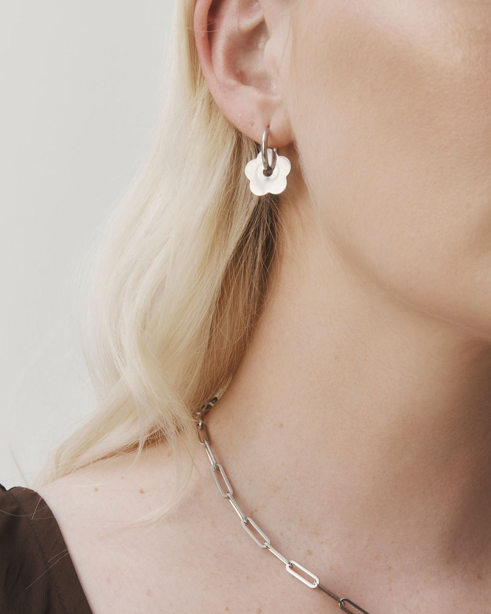 Daisy Earrings - Silver