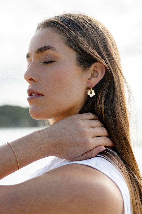 Daisy Earrings - Gold
