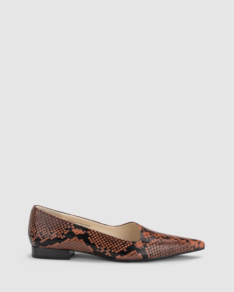 Dynasty Flat - Coco Snake