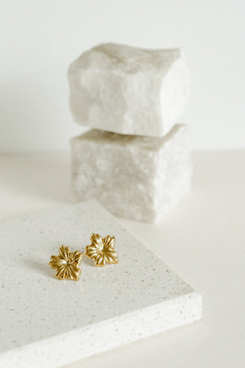 Flower Earrings -  Gold