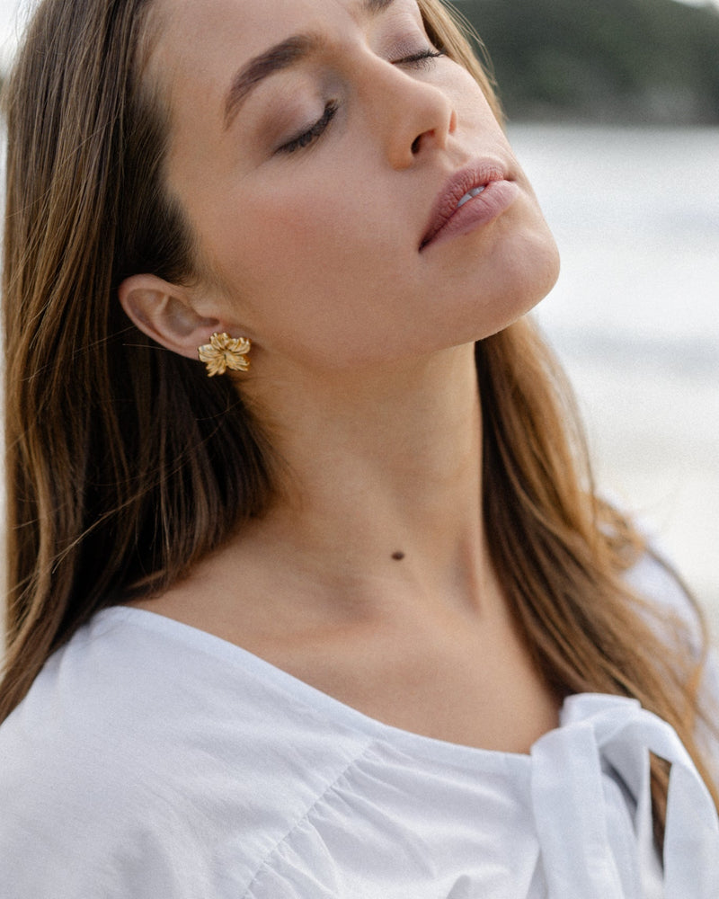Flower Earrings -  Gold