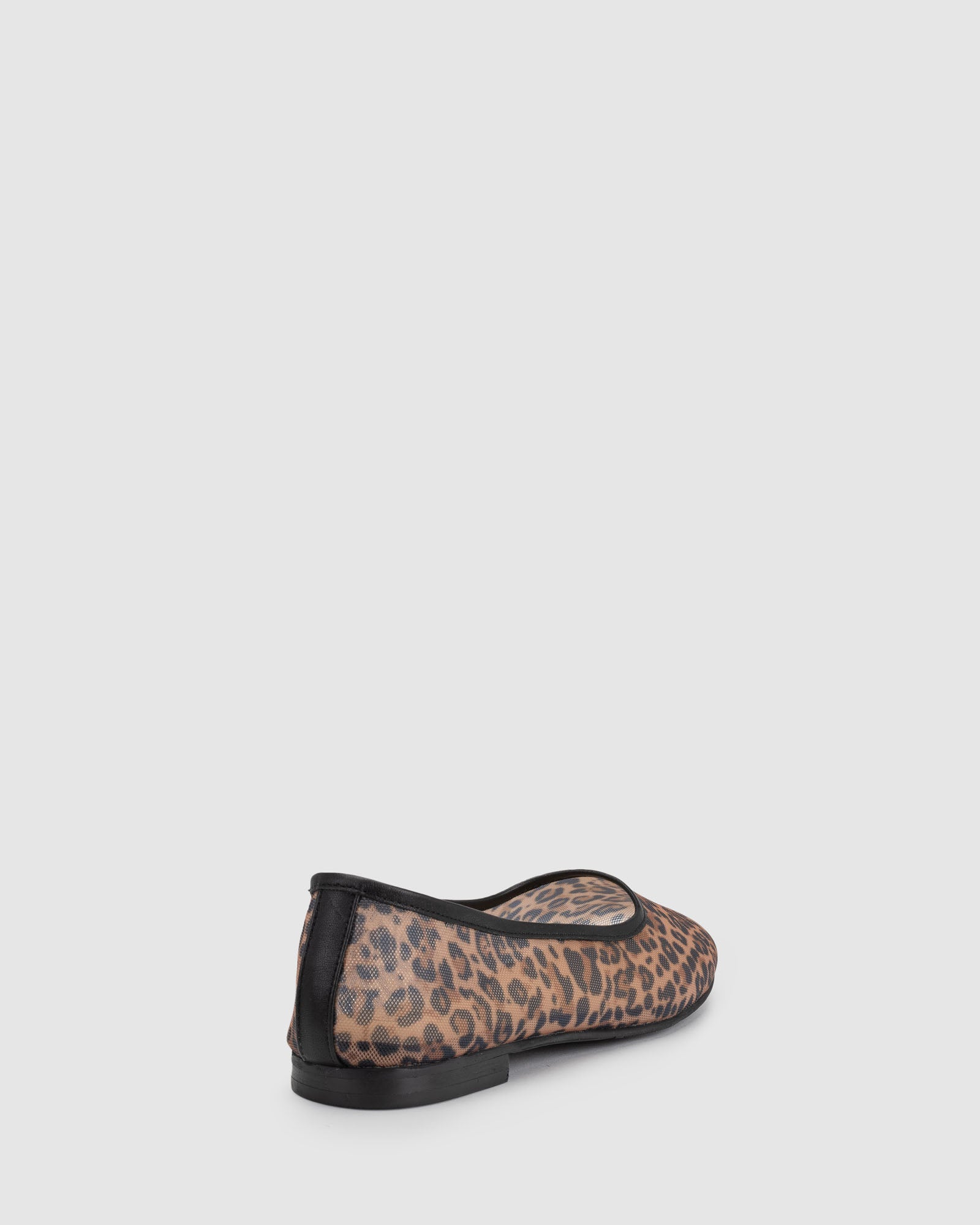 Lyra Flat - Natural Leopard