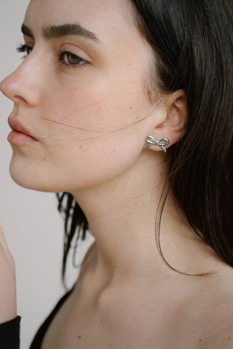Mini Bow Earrings Medium - Silver