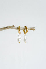Pearl Earrings - Gold