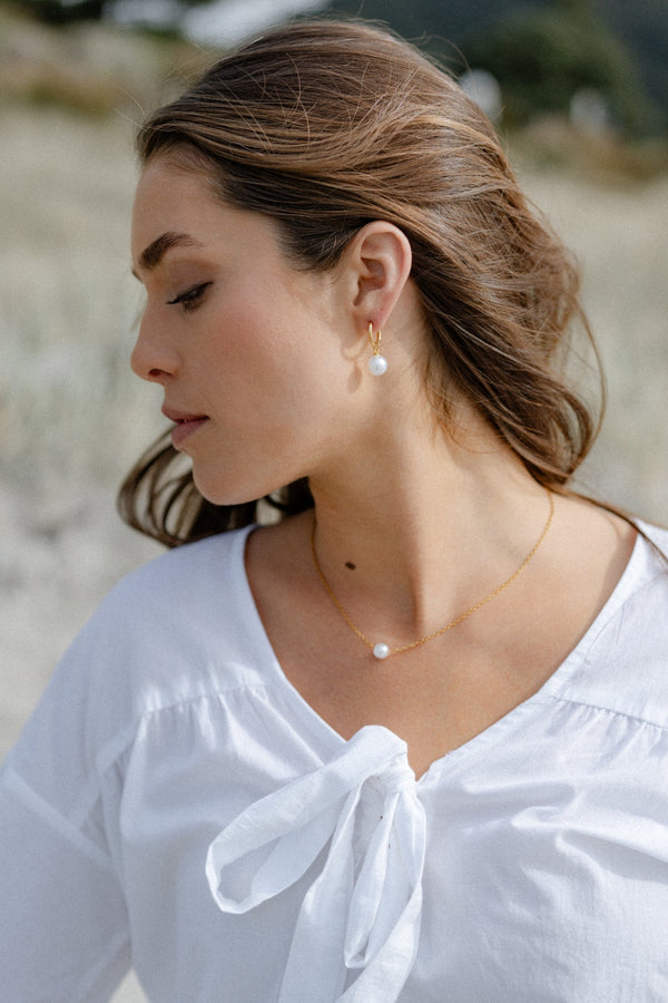 Pearl Necklace - Gold