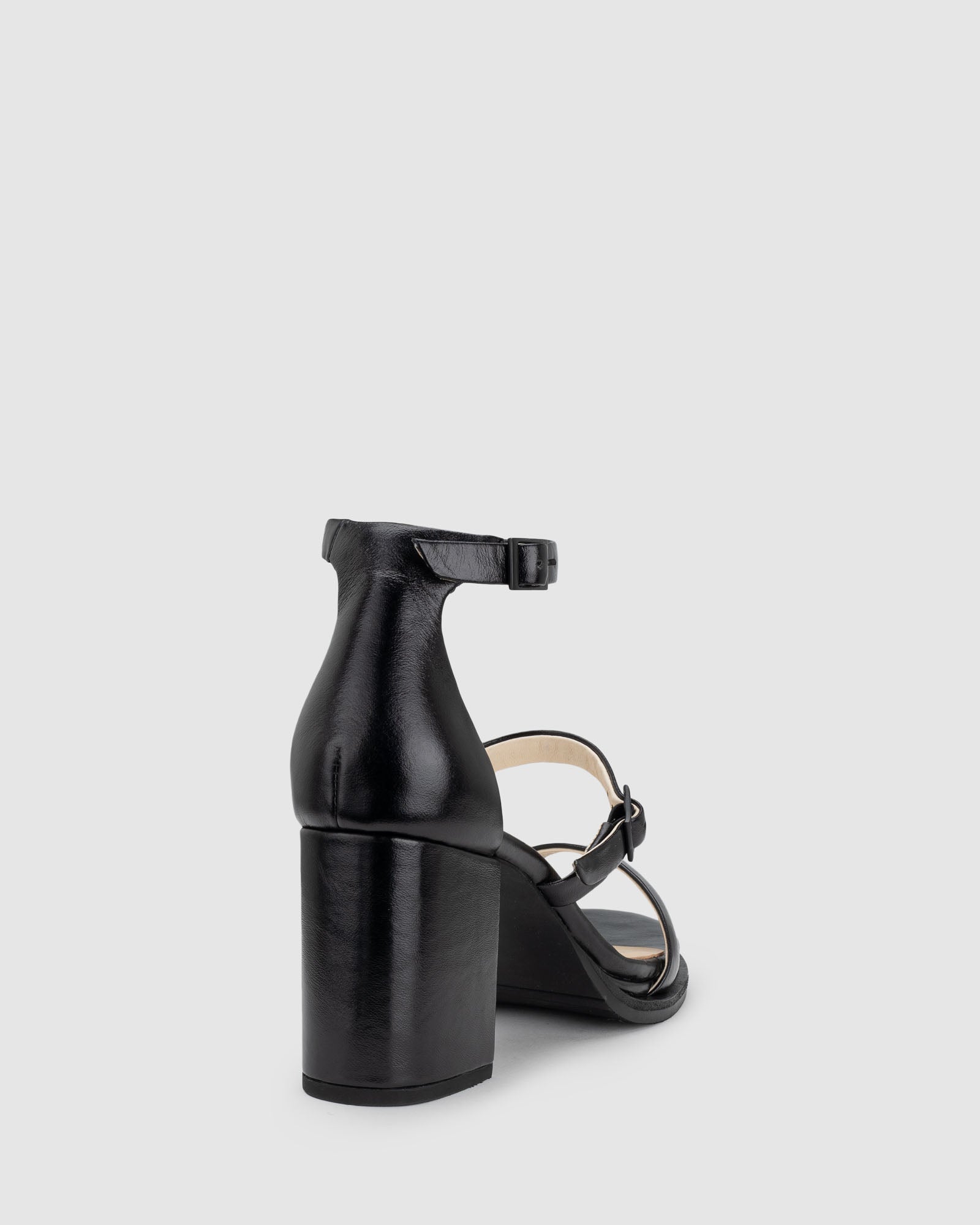 Tower Heel - Black