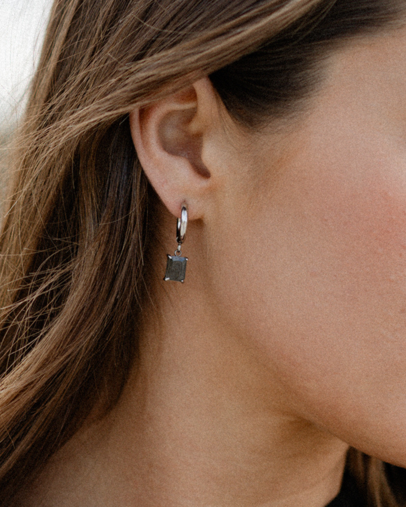 Willow Earrings - Black/Silver