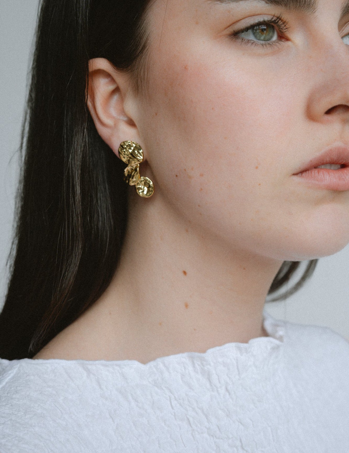 Zsazsa_earrings_052_5a217331-e2d2-4678-ad83-7aa6323fc6a7.jpg