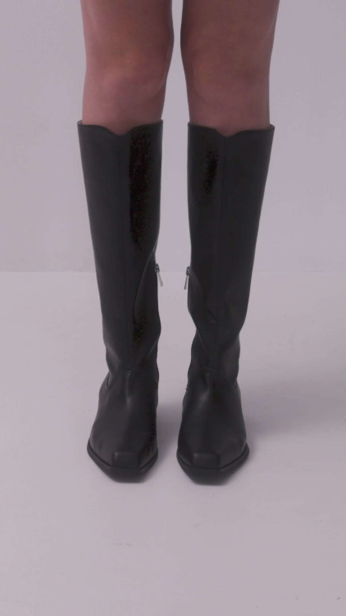 Unseen Boot - Black