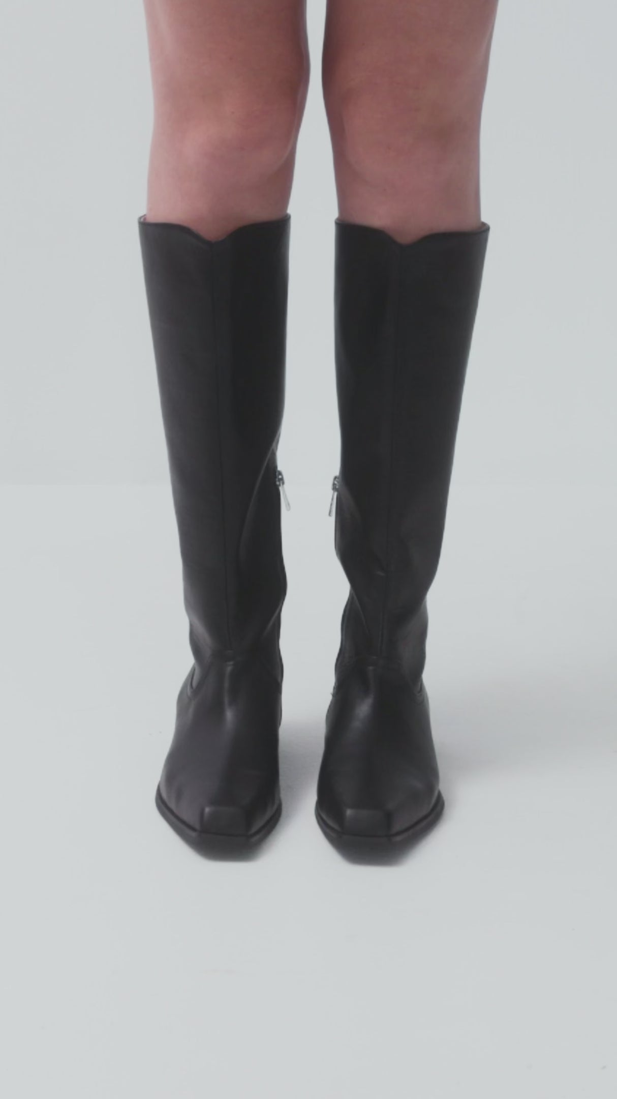 Velocity Boot - Black