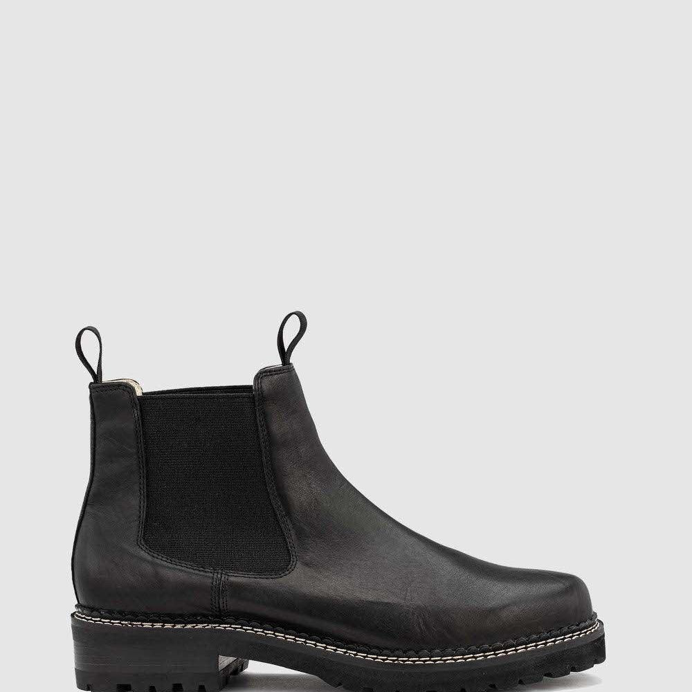 Halcyon Boot - Black leather Chelsea boot from Chaos & Harmony - Just $349. Shop now at Chaos & Harmony